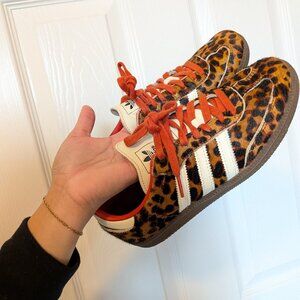 Adidas samba  OG shoes/ animal print